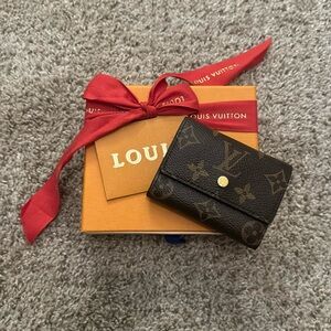 Louis Vuitton Micro Wallet
